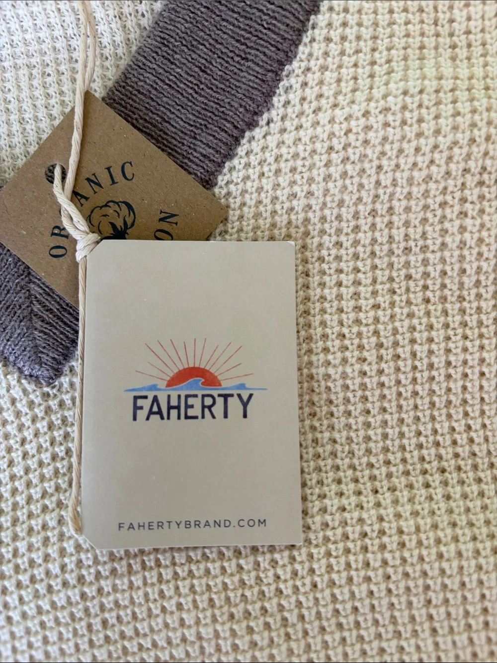Faherty NEW Two-Tone Cream and Gray Knit Sweater